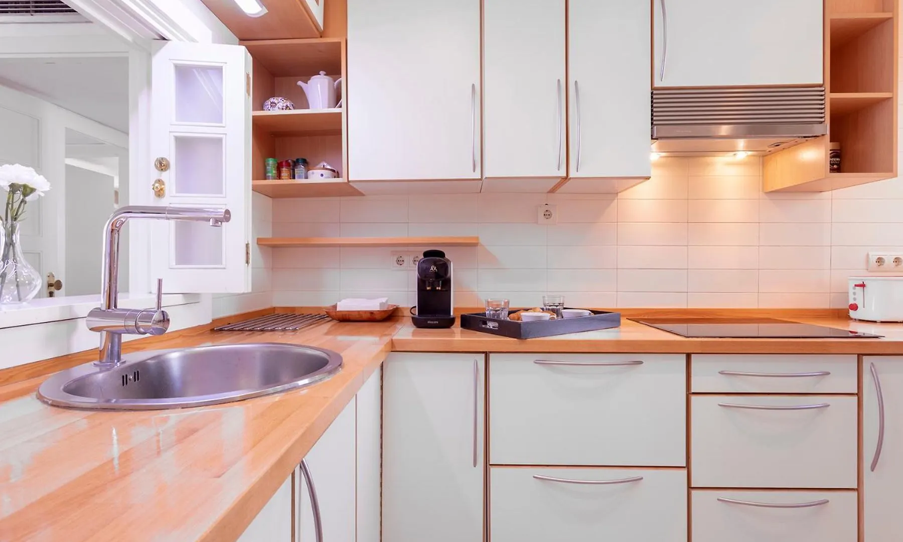 Апартаменты Playamar Flat In The Beach With Pool, Tennis And Paddle Court, Gardens Торремолинос